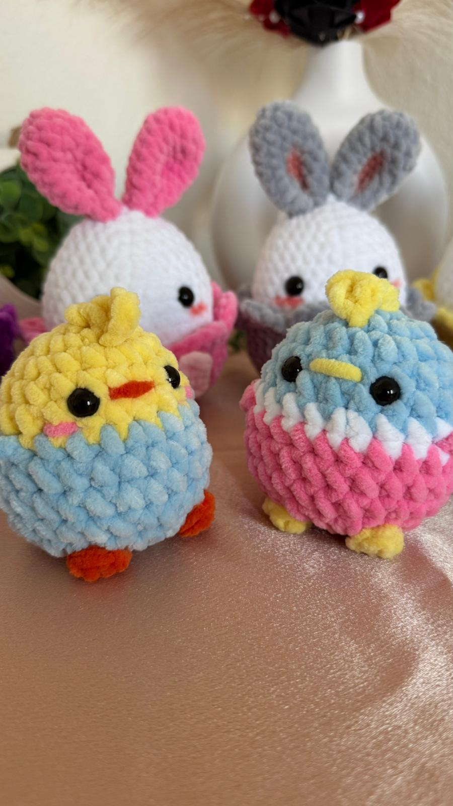 Handgemachtes Amigurumi Küken Schlüsselanhänger | Süßes gehäkeltes Plüschtier | Mini Küken Geschenk | Osterdeko | Handmade Chick Plush